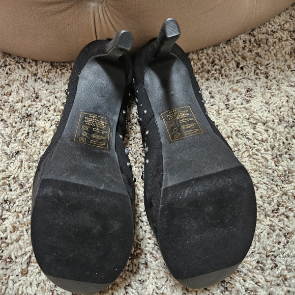 Madison Embellished Black Stilettos NWOB - Picture 8 of 10